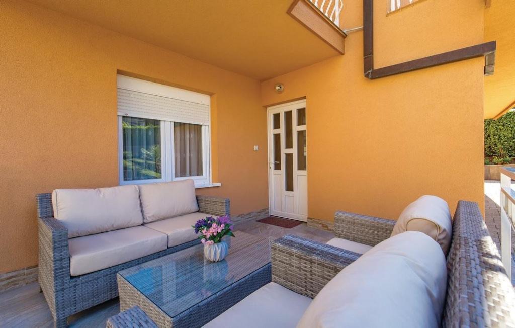 Apartman Viskovo-Opatija 4*公寓 外观 照片